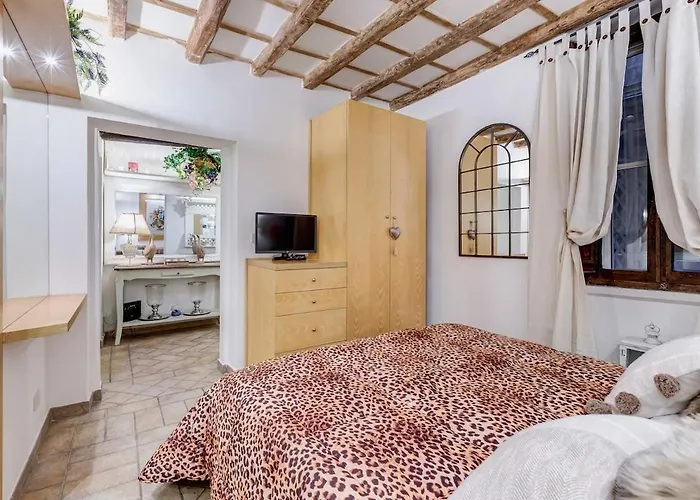 Piazza Navona Adorable Apartamento Roma